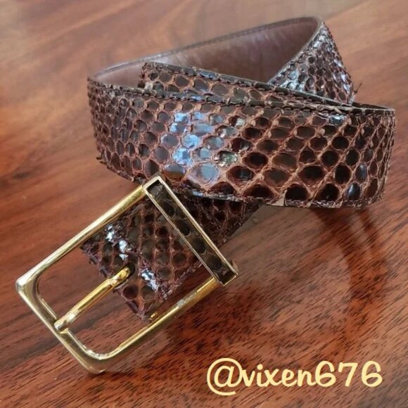 Poshmark Closets Representing Pantone Color of the Year 2025, Mocha Mousse! - Picture 8 of 15